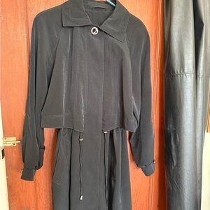 Elegant Black Long Coat Fleet Street trench sz 10 49” long cinch waist M/L